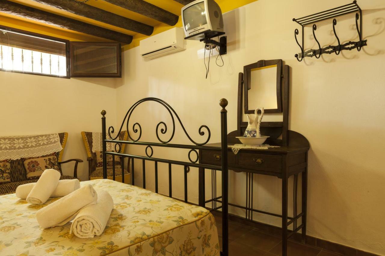 Cortijo La Algallumbilla Carcabuey Bagian luar foto
